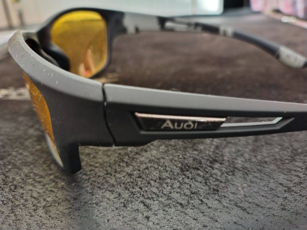Audis napszemveg, Ray Ban pilts napszemvegek eladak
