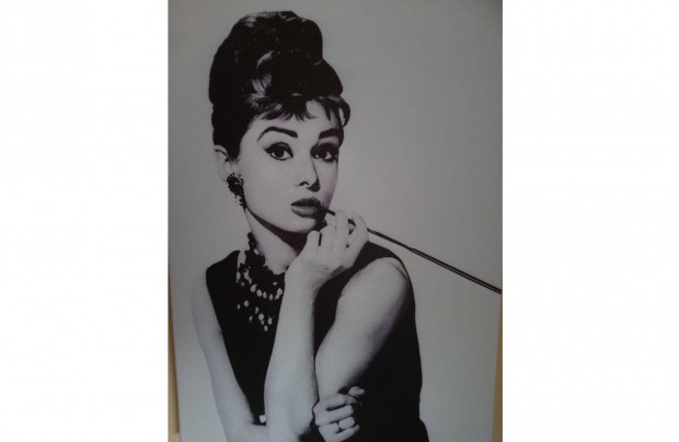 Audrey Hepburn falikp elad