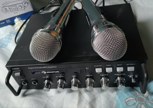Auna karaoke Mp3 Erst / Amplifier  2 mikrofonnal