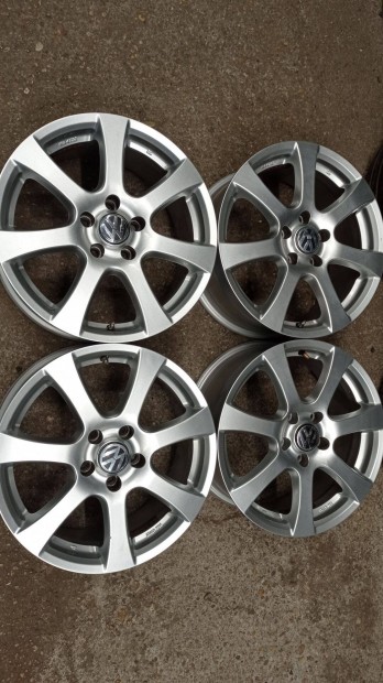Autec 17 colos használt szép állapotú 5x112 lyukosztású alu felni garn
