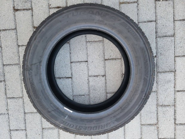 Auto Gumi, Bridgestone, 195/60 R16