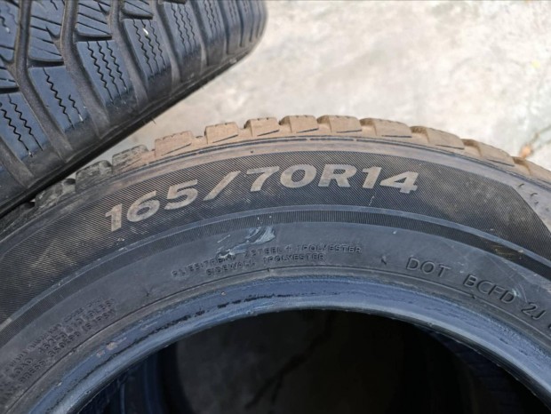 Autó Téligumi Laufen 165/70R14