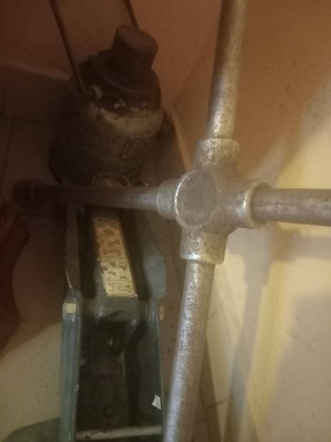 Aut alkatrsz enel