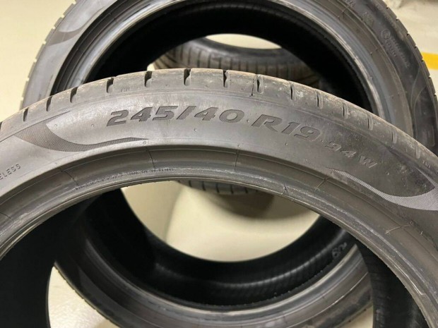 Aut gumi 245/40 R19 Pirelli P Zero