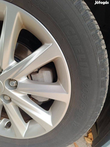 Auto gumi gumiabroncs nyári téli 4db Pécs