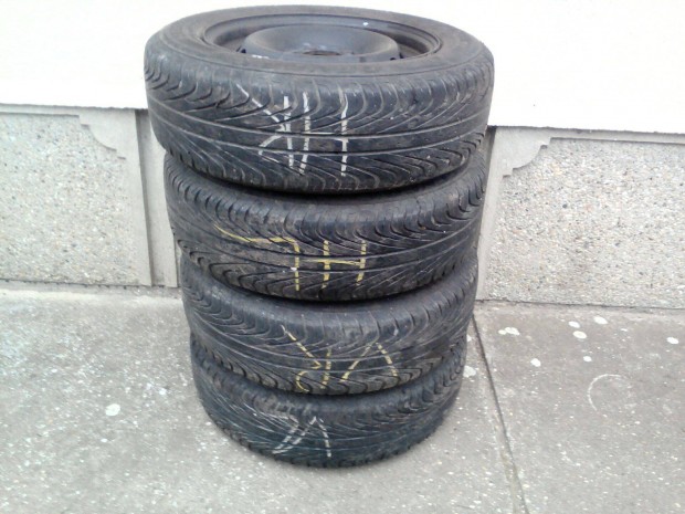 Aut� gumi lemez felnin elad�!