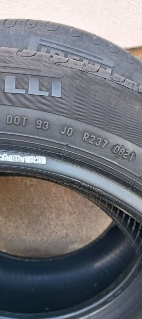 Autó gumiabroncs 215x55x17 Pirelli