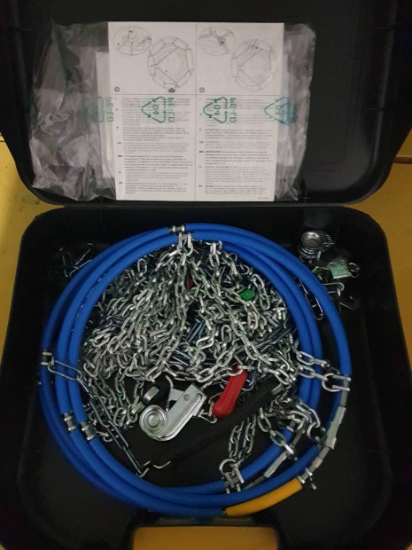 Aut hlnc, vadonatj, dobozban 