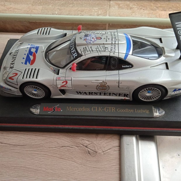 Aut modell Mercedes CLK LM 1:18 Maisto