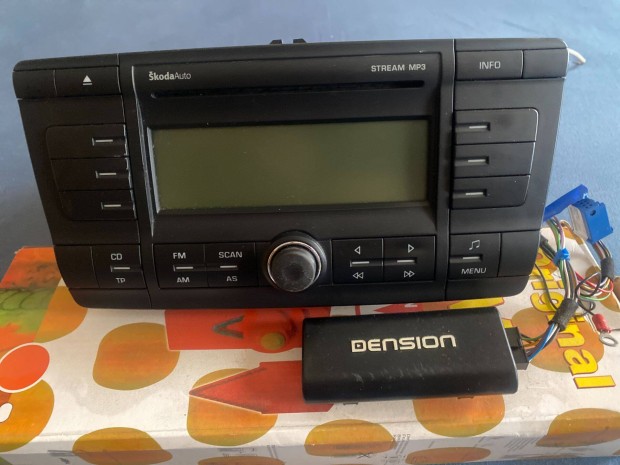 Autó rádió CD MP3 lejátszó