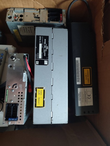 Aut rdis magnok cd trtak tartok iranyitok