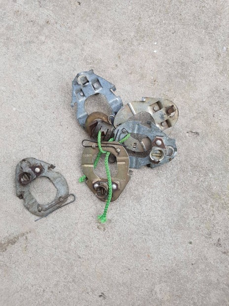 Aut� retr� r�gi els� l�mpa foncsor izz� ill parkol�si f�ny r�gz�t�