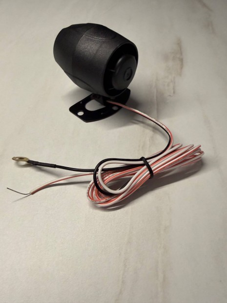 Aut� riaszt� szir�na