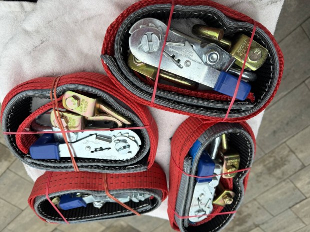 Aut� r�gz�t� heveder spanifer aut�r�gz�t� ment� ment�s 