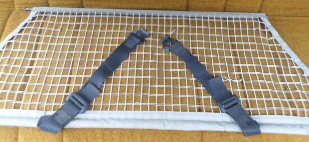 Aut trelvlaszt hl kutya rcs