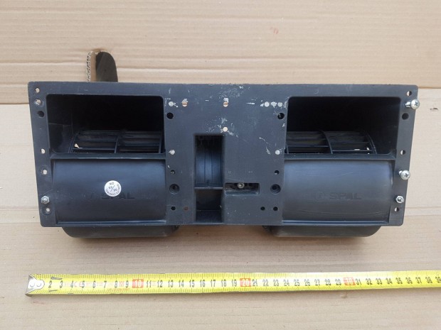 Aut ventiltor ftshez 12 V Spal