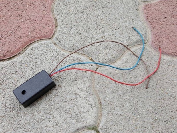 Aut� vil�g�t�s visszajelz� vagy m�sra