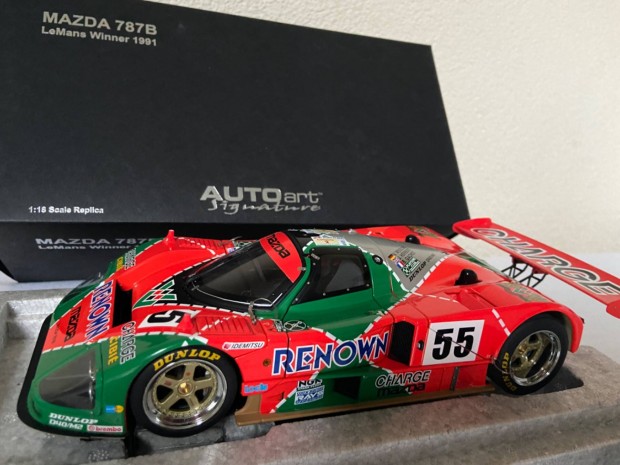 Autoart Mazda 787B 1/18