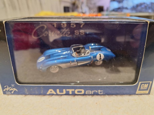 Autoart  Chevrolet SS 1957 blue 1:43