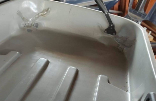 Aut�csomagtart� s�box