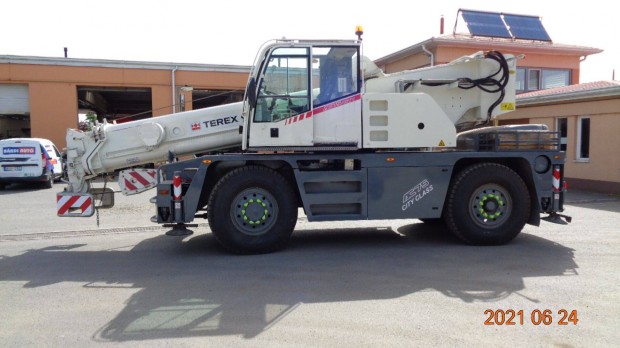 Autódaru Demag AC 75 City