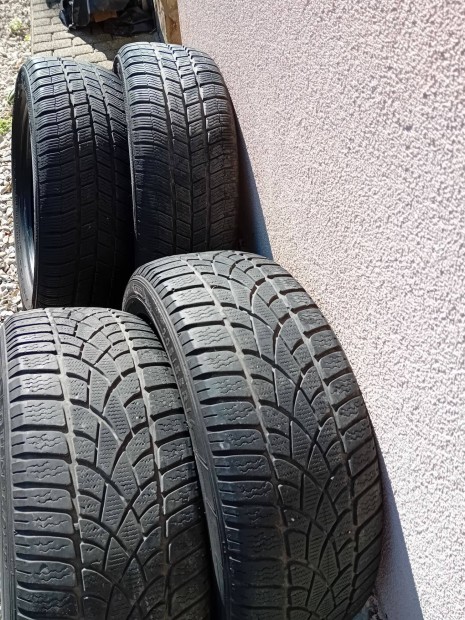 Autgumi 205/55 R16 elad