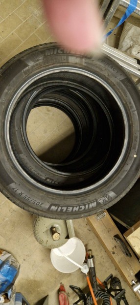 Autgumi 205/55 R17