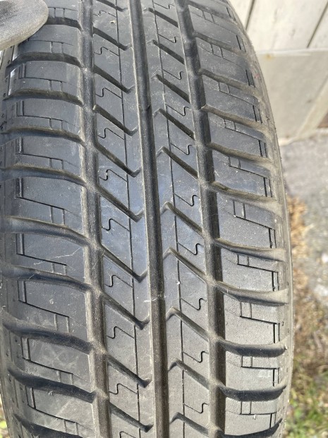 Autógumi Barum Brillant 175/80/R14 nyári