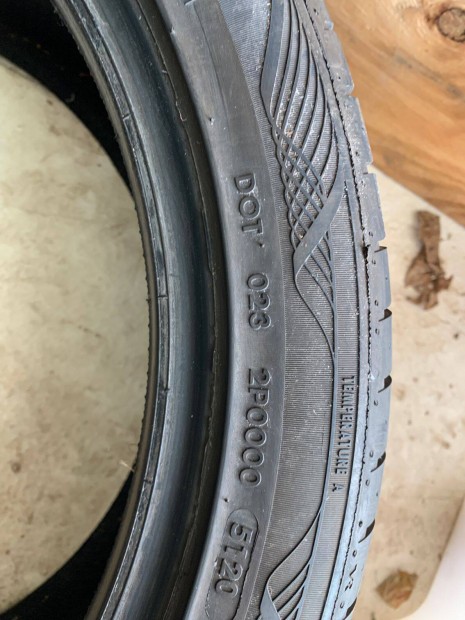Autgumi Vredestein Ultrac Satin 245/40 R18