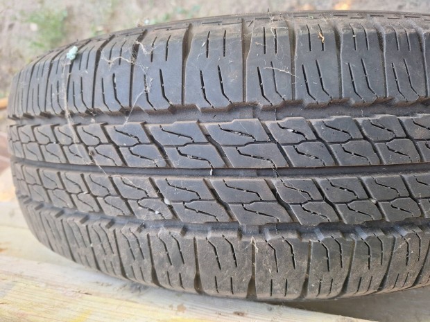 Autgumi c 205/70 R15