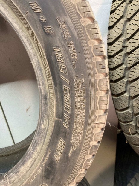 Autgumi garnitra 185/60 r14