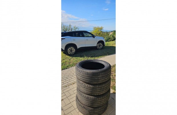 Aut�gumi �jszer� jut�nyos �ron elad�