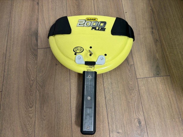 Autolok 2000 plus korm�nyz�r elad�