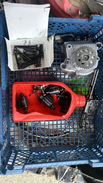 Automata v�lt� alkatr�sz cvt elad�