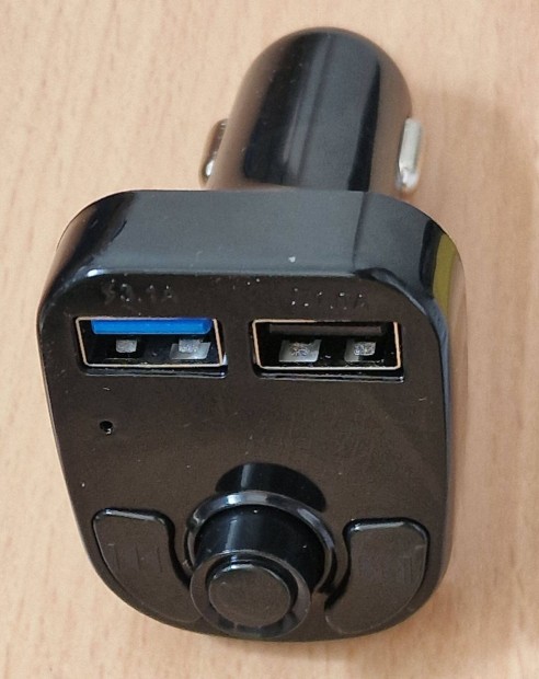 Auts Bluetooth FM kihangost LED MP3 3.1A QC3.0 PD dupla USB auts