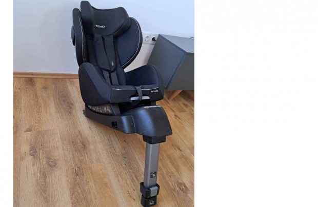 Auts gyerekls Recaro Optiafix (9-18 kg) isofixes