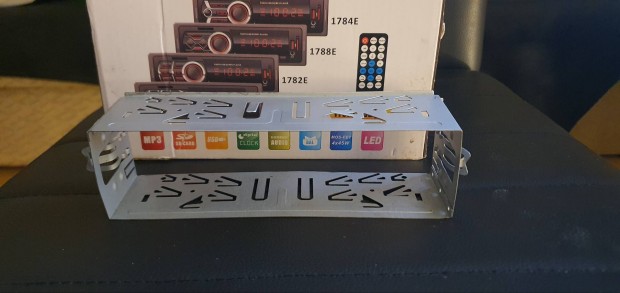 Aut�s magn� �j elad�