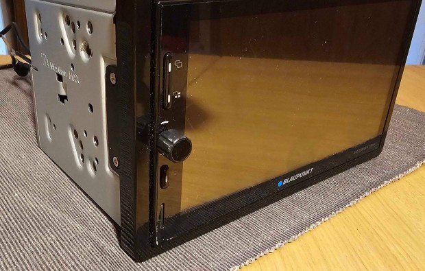 Auts multimedia 2 DIN
