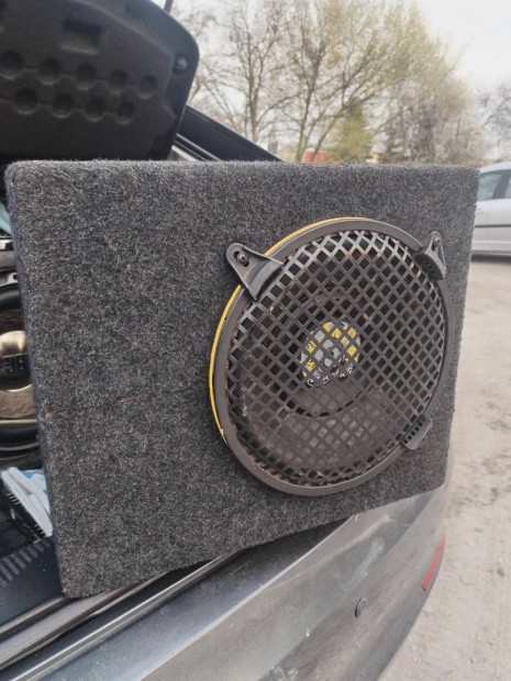 Aut�s passz�v m�lyl�da 