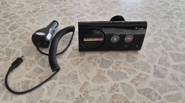 Autós telefonkiahngosító