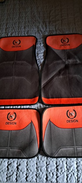 Aut�sz�nyeg 4 db -os garnit�ra!