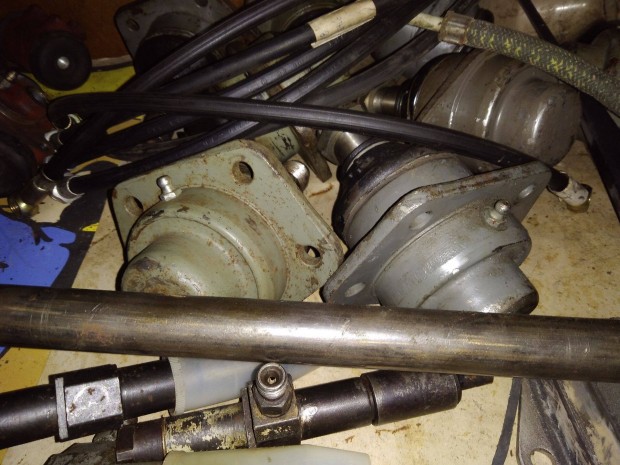 Avia A30 Alkatrszek