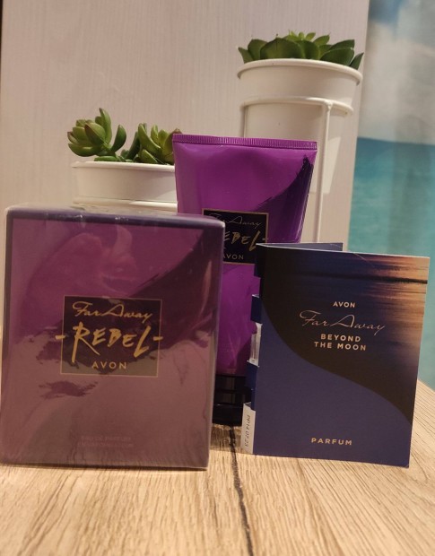 Avon FAR Away Rebel parfm szett + ajndk mini parfm minta