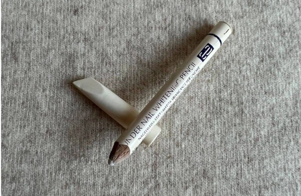 Avon ceruza francia manikrhz
