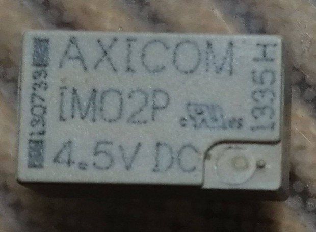 Axicom 4,5V-os j, miniatr relk