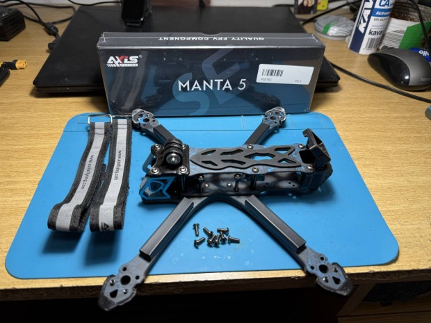 Axisflying Manta 5 SE fpv drn 2db vz