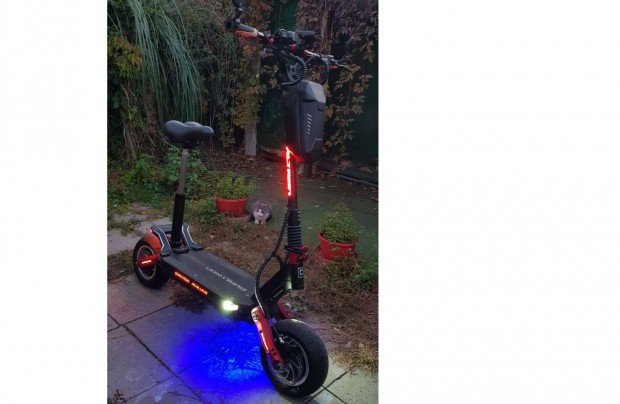 Az e-rollerek királya: Dualtron New Achilleus LTD RED - 60V - 28AH AKK