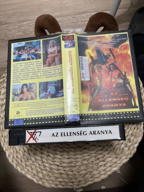 Az ellensg aranya vhs m