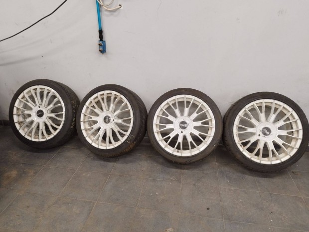 Azev Y 19" 5x114.3 alufelni 225/40 gumi