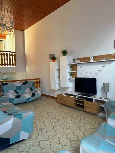 Azonnal birtokba vehet� h�z Balatonsz�rsz�n